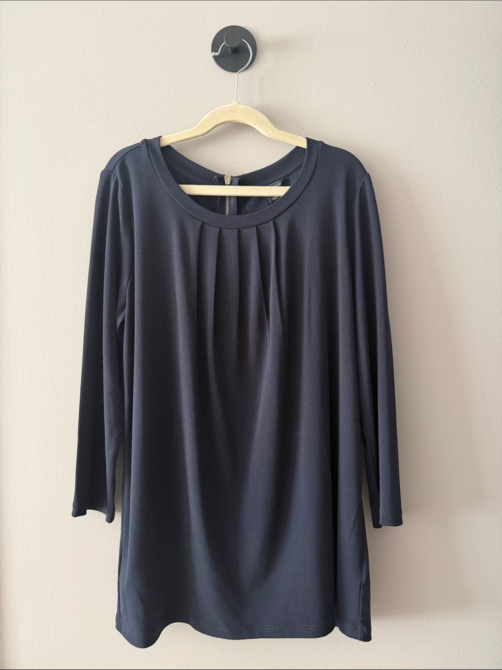 Ann Taylor Navy Long-Sleeve Pleated Front Blouse